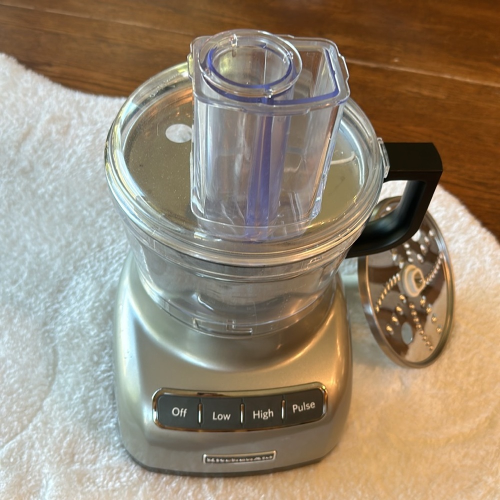 Kitchen aid food processor - Picture 7 of 9